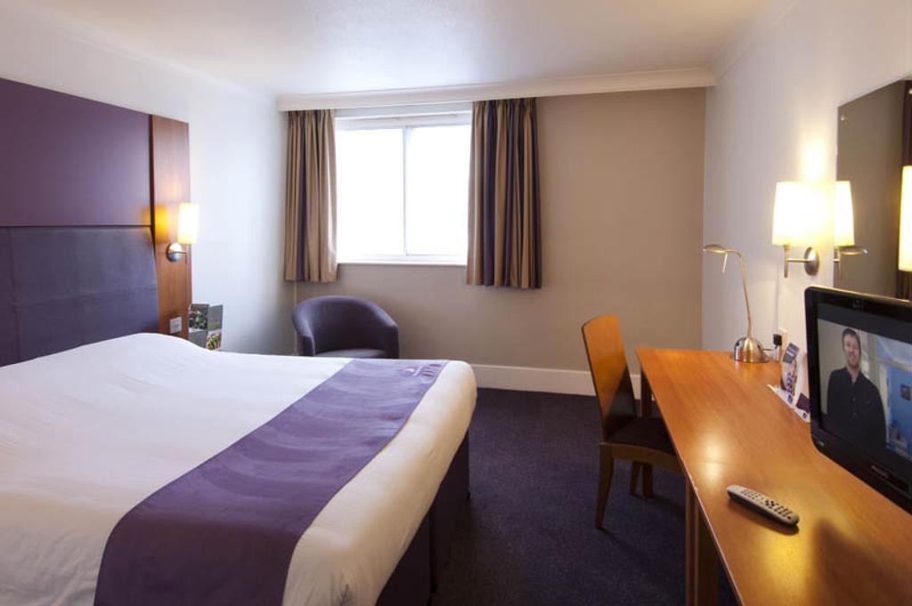 Premier Inn Glasgow City Centre South Exteriör bild